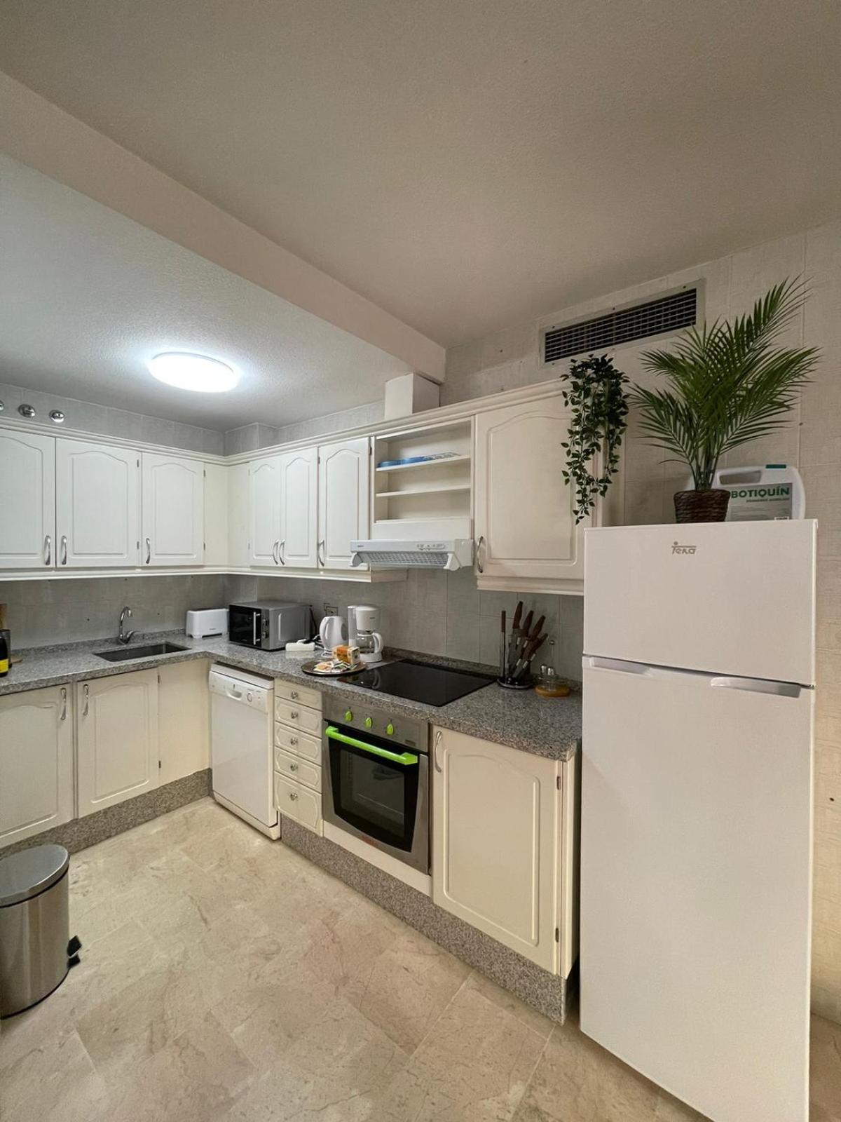 Apartment Teresa Fuengirola Exterior photo